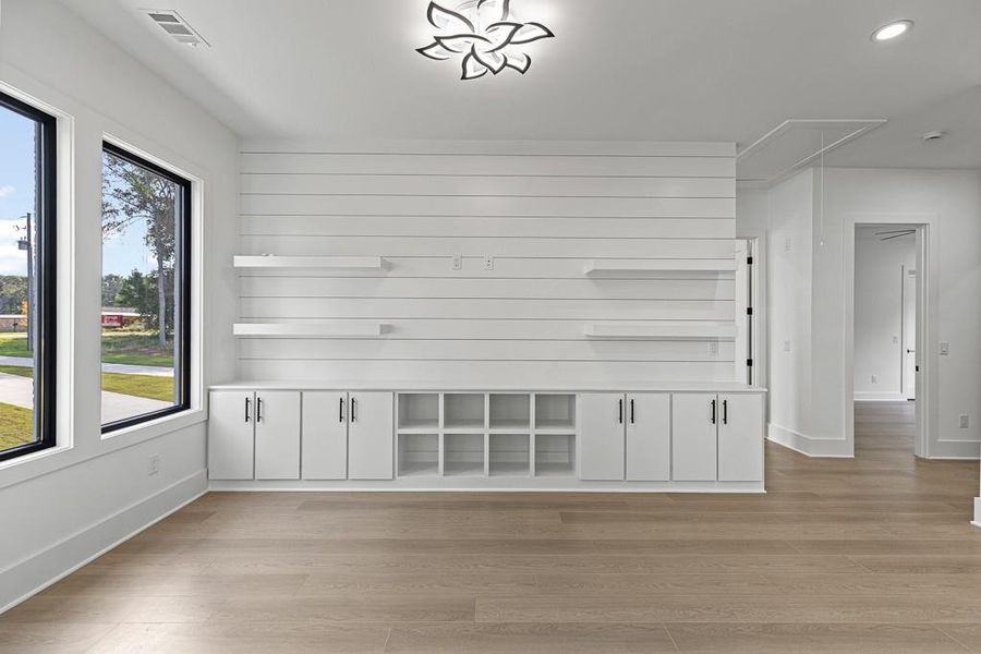 Image 41 of a home in .