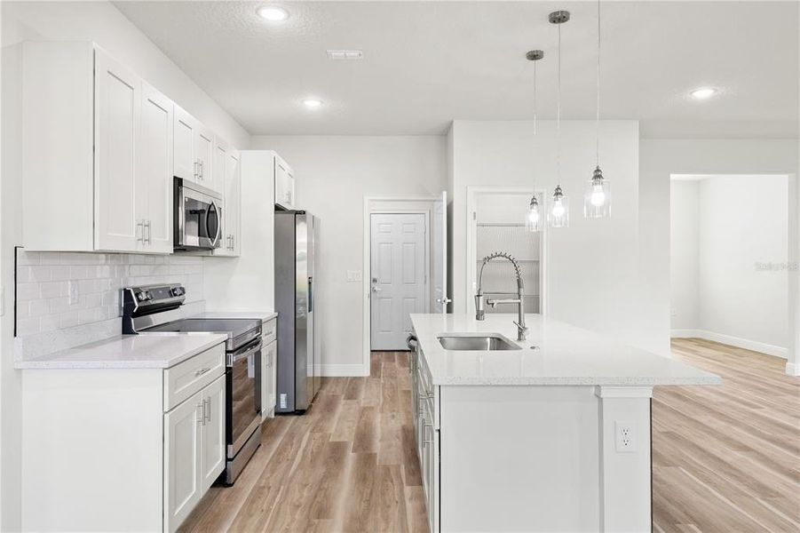 Furnished interior view inside a new home in , Ocala (Image 10).