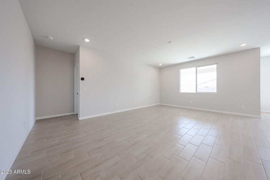 06.2_RED-74-Century-Communities_open-con