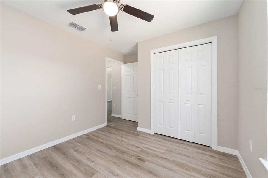 Spacious, unfurnished interior of a new home in , Summerfield (Image 23).