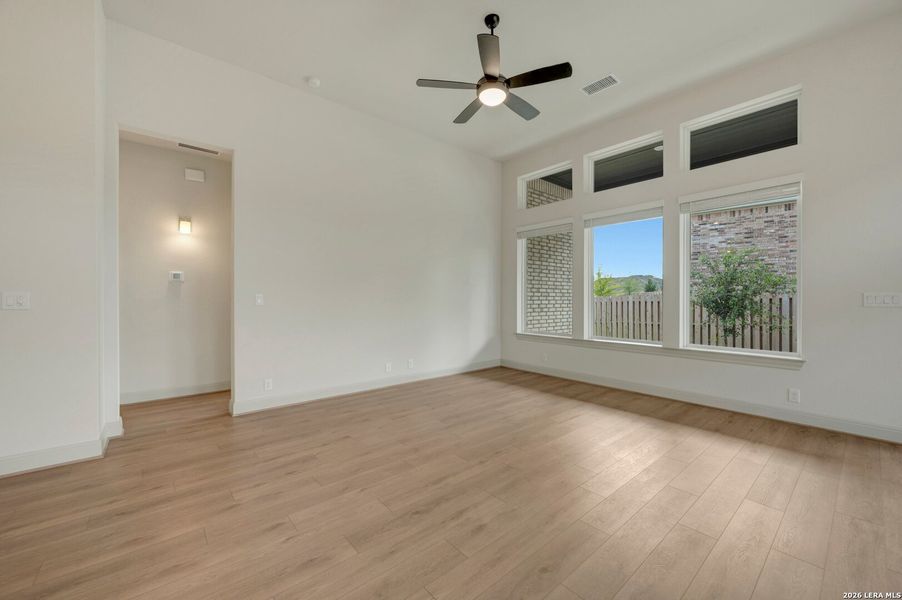 Spacious, unfurnished interior of a new home in Windsong - Reserve Series, Boerne (Image 21). Spacious, unfurnished interior of a new home in Windsong - Reserve Series, Boerne (Image 21).