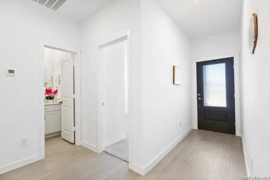 Spacious, unfurnished interior of a new home in Hightop Ridge, Converse (Image 22).