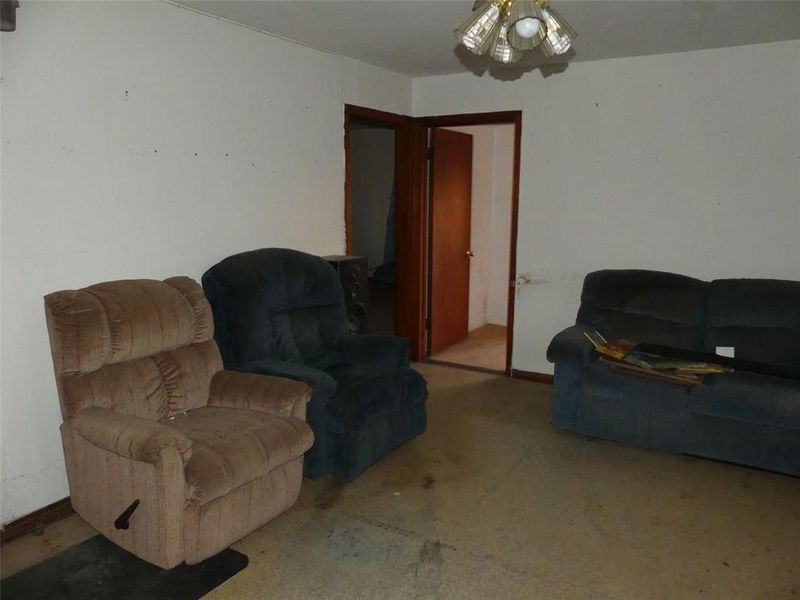 Image 28 of a home in .