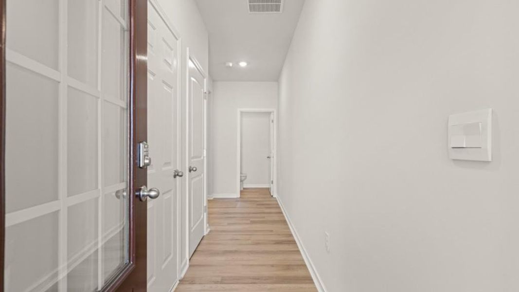 Spacious, unfurnished interior of a new home in Mountain Park, Dahlonega (Image 23). Spacious, unfurnished interior of a new home in Mountain Park, Dahlonega (Image 23).