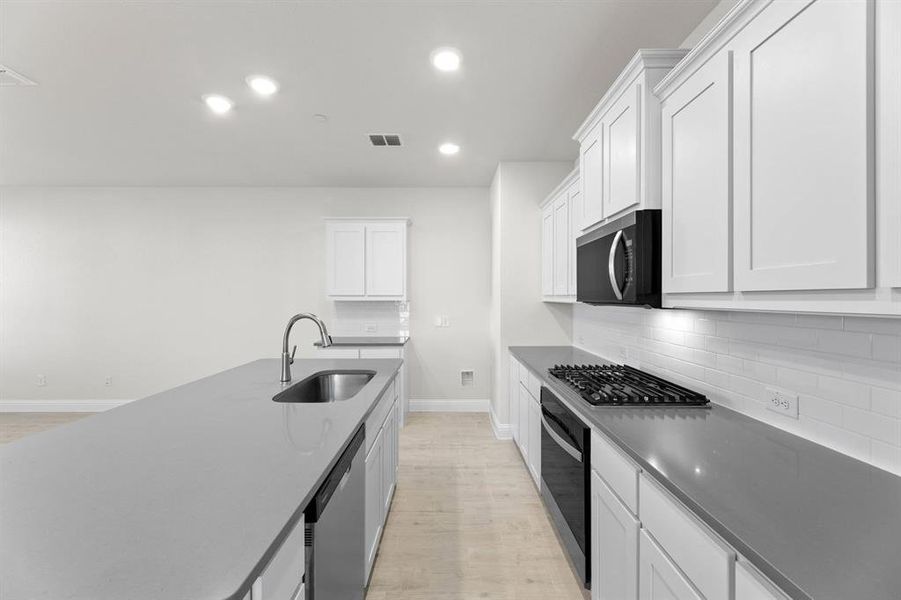 1963 Gentle Oak-Kitchen-3