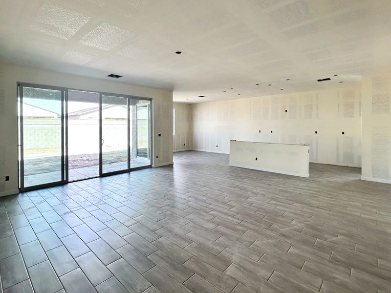 Great room, kitchen and dining nook