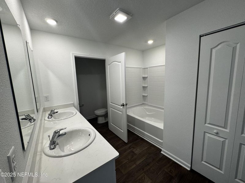 Furnished interior view inside a new home in The Arbors, Jacksonville (Image 40).