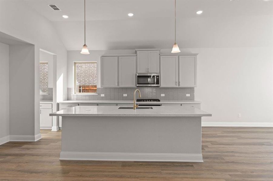 DAL_Meadow Vista_Delta_1705 Willowhurst Lane (7)