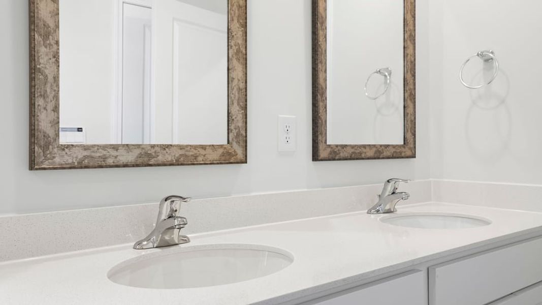 Close-up of interior finishes inside a home in Varner Station, Woodruff (Image 16).