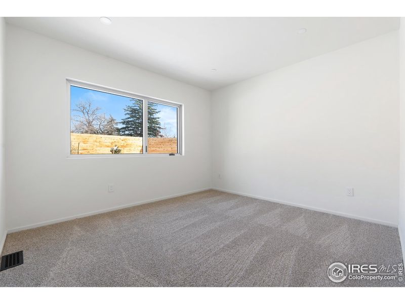 Spacious, unfurnished interior of a new home in , Boulder (Image 20).