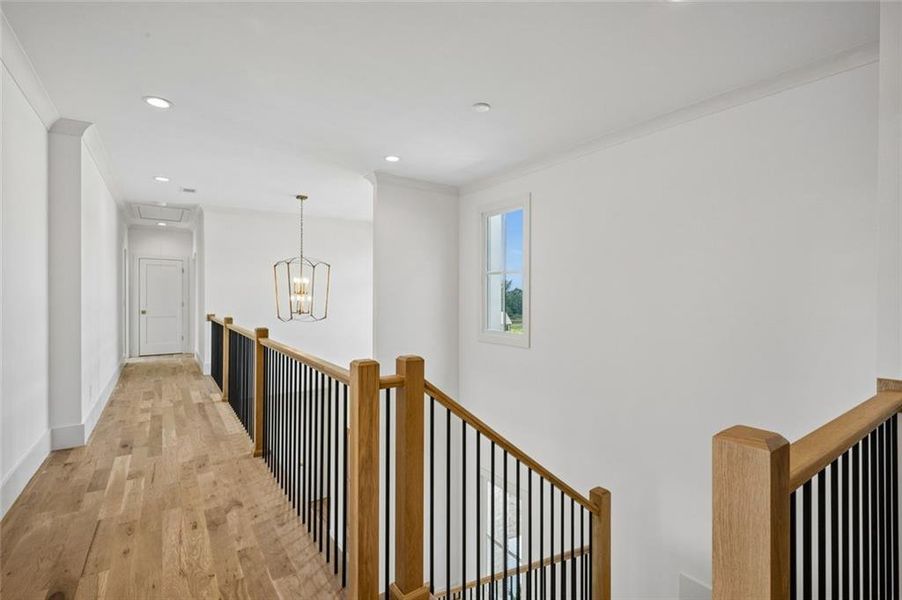 Spacious, unfurnished interior of a new home in , Bogart (Image 19).