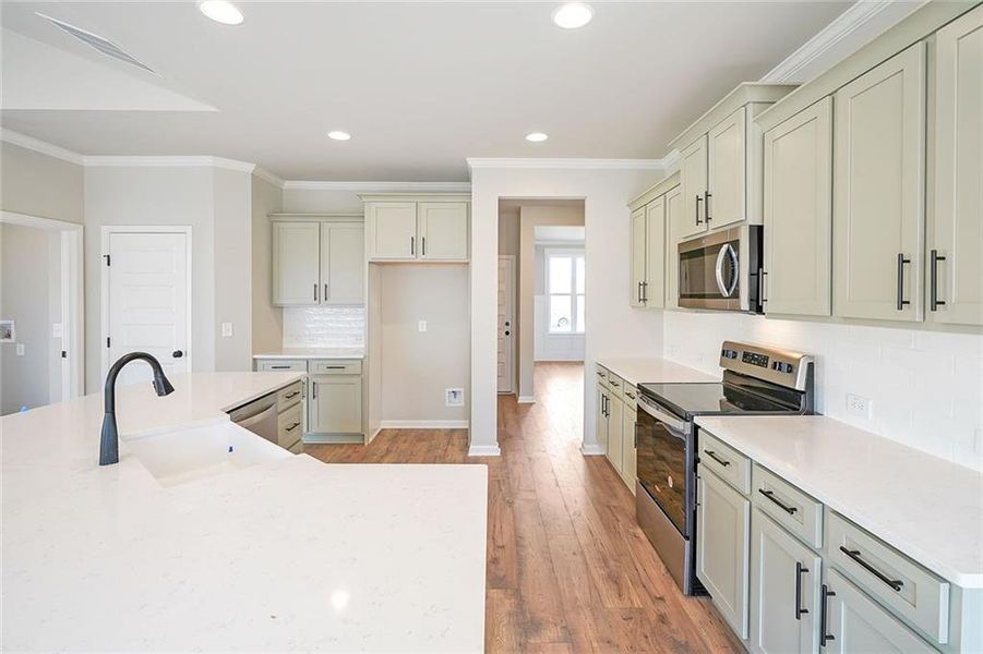 Furnished interior view inside a new home in , Dawsonville (Image 12).