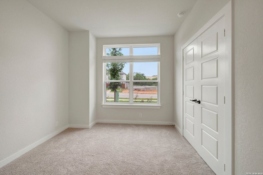 Spacious, unfurnished interior of a new home in Meyer Ranch – Select Reserve Series, New Braunfels (Image 18).
