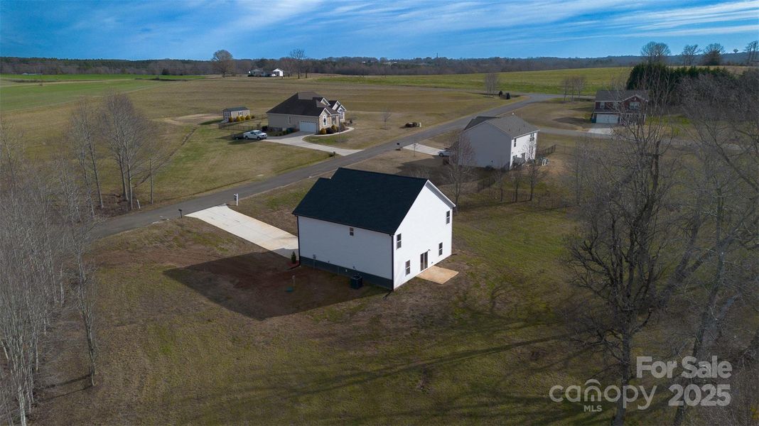 Image 29 of a home in .