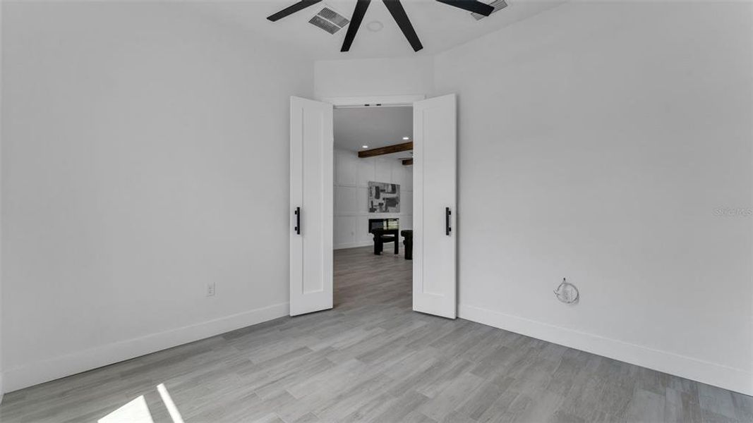 Spacious, unfurnished interior of a new home in , Plant City (Image 35). Spacious, unfurnished interior of a new home in , Plant City (Image 35).