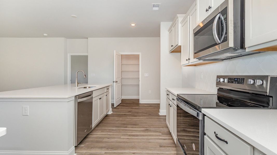 Furnished interior view inside a new home in Waterbridge, Myrtle Beach (Image 5).