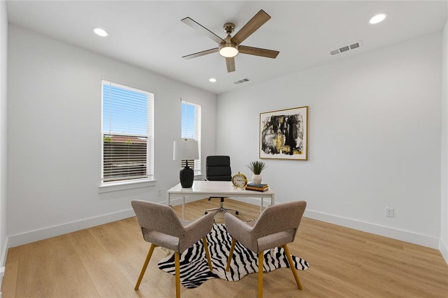Furnished interior view inside a new home in , Dallas (Image 5).