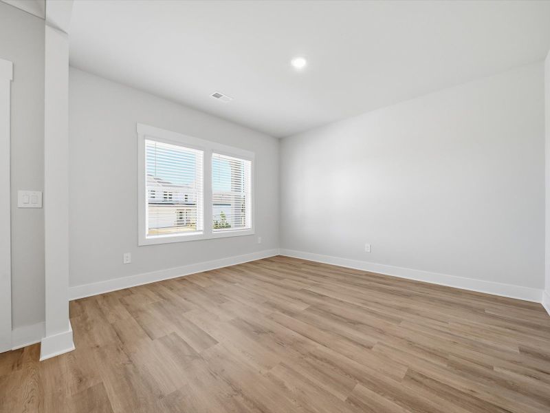 Spacious, unfurnished interior of a new home in Ashby Woods, Boiling Springs (Image 11). Spacious, unfurnished interior of a new home in Ashby Woods, Boiling Springs (Image 11).