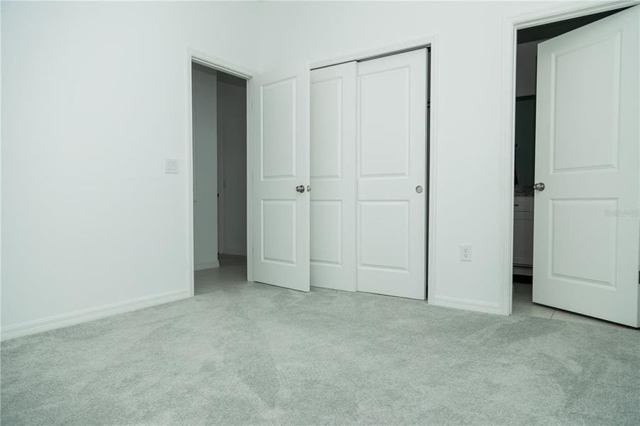 Spacious, unfurnished interior of a new home in Village at Windsor Reserve, Eagle Lake (Image 25). Spacious, unfurnished interior of a new home in Village at Windsor Reserve, Eagle Lake (Image 25).