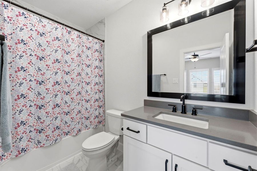 Furnished interior view inside a new home in , Conroe (Image 11).