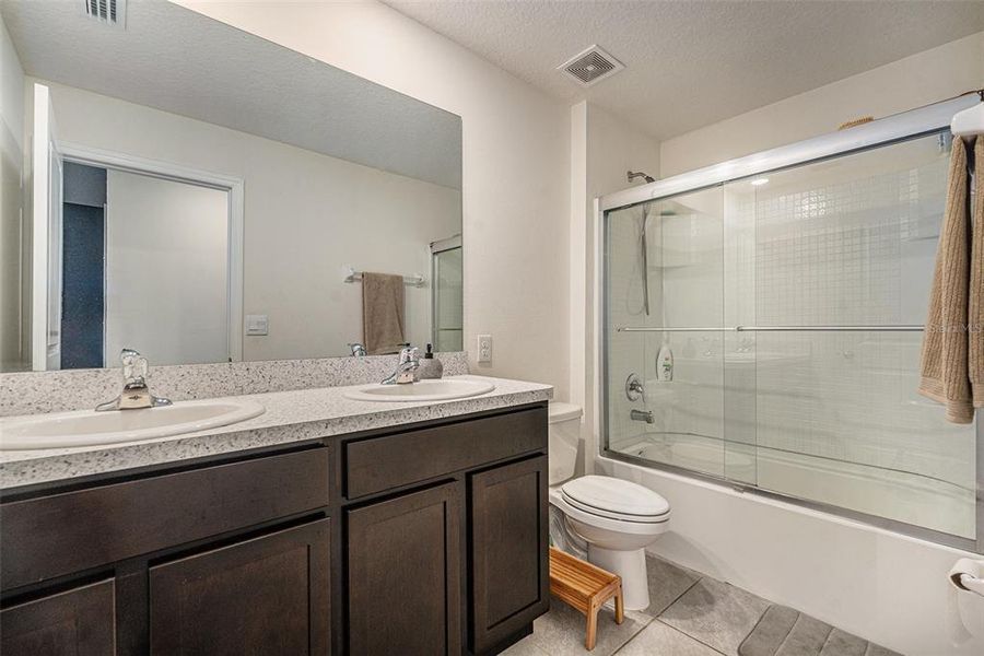 Furnished interior view inside a new home in Heritage Hills, Dade City (Image 21).