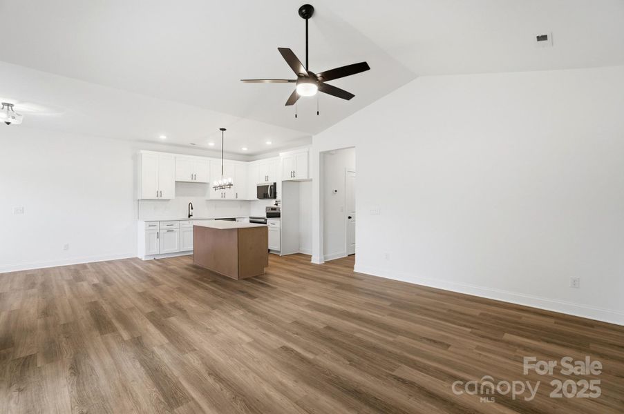 Spacious, unfurnished interior of a new home in , Cherryville (Image 11).