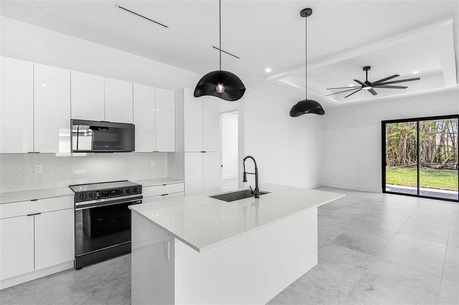 Furnished interior view inside a new home in , Lehigh Acres (Image 10).