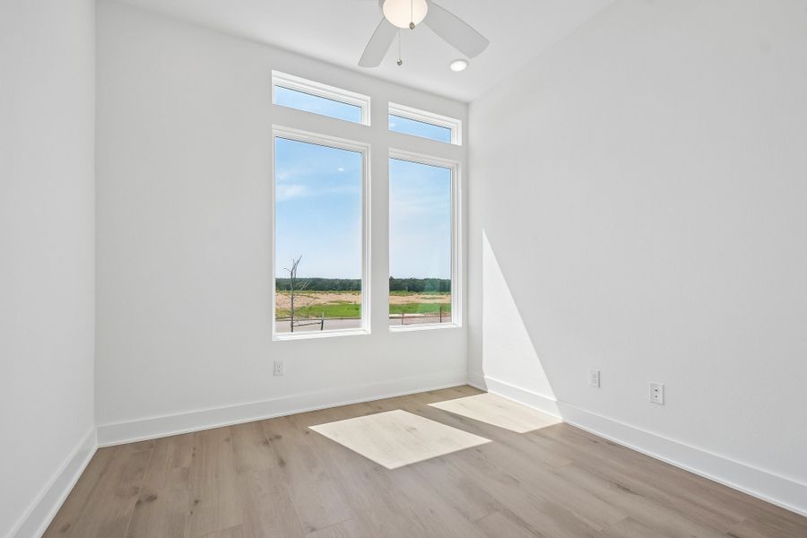 Spacious, unfurnished interior of a new home in Freedom at Anthem, Kyle (Image 18).