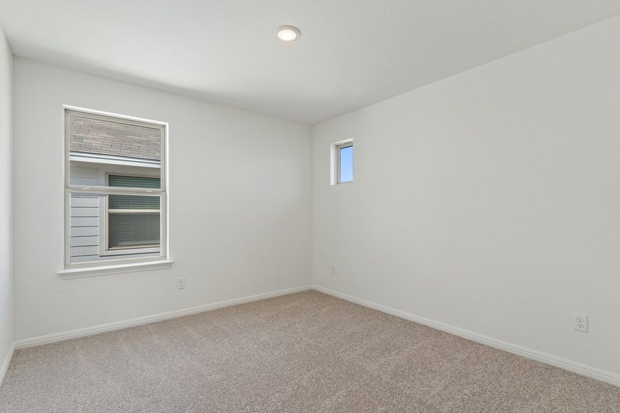 038_lb105451_950 038_lb105451_950