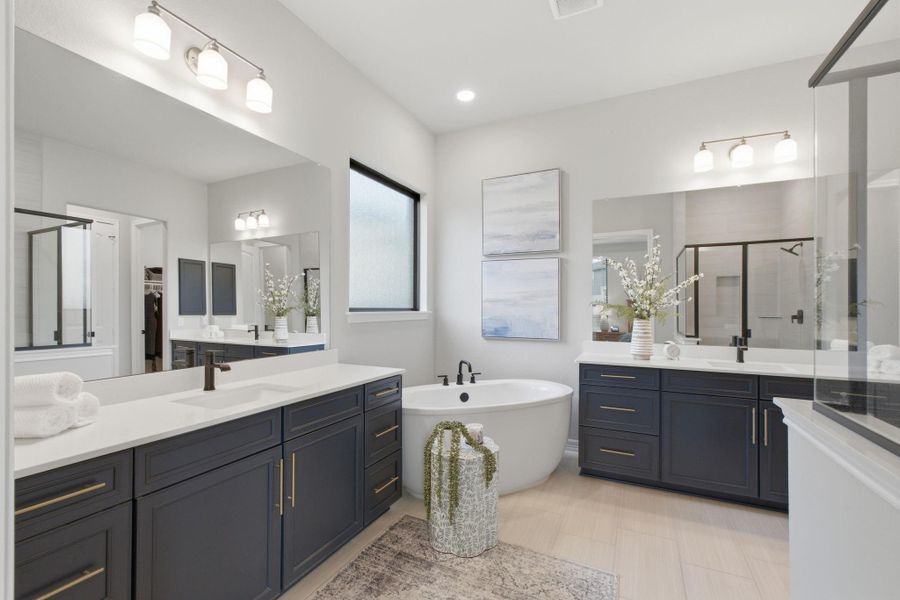 Furnished interior view inside a new home in Sunterra 45ft, Katy (Image 14).