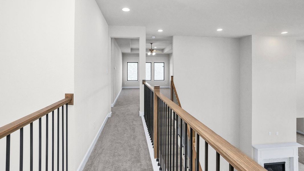 Spacious, unfurnished interior of a new home in Escondido 80', Magnolia (Image 15).