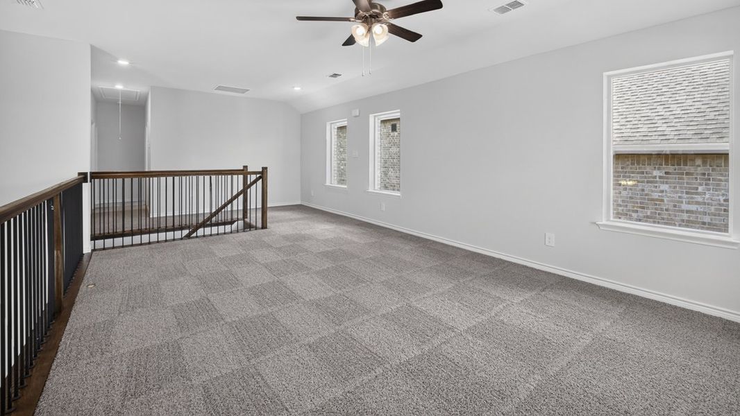 Representative unfurnished interior of a home built from the Owens by D.R. Horton in Lilybrooke at Legacy Hills, Celina (Image 12).