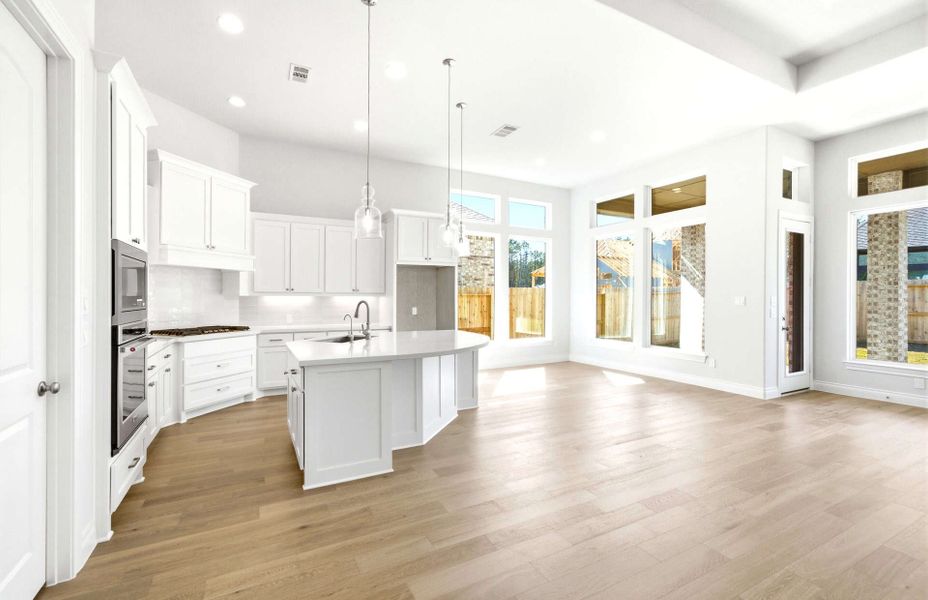 Furnished interior view inside a new home in The Highlands 55′, Porter (Image 12).