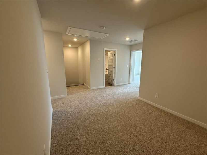 Spacious, unfurnished interior of a new home in The Towns at Auburn Station West, Auburn (Image 15).