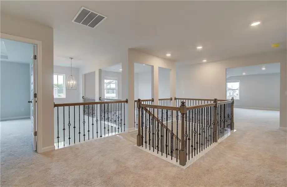 Spacious, unfurnished interior of a new home in Grandview at Millers Mill, Stockbridge (Image 26).