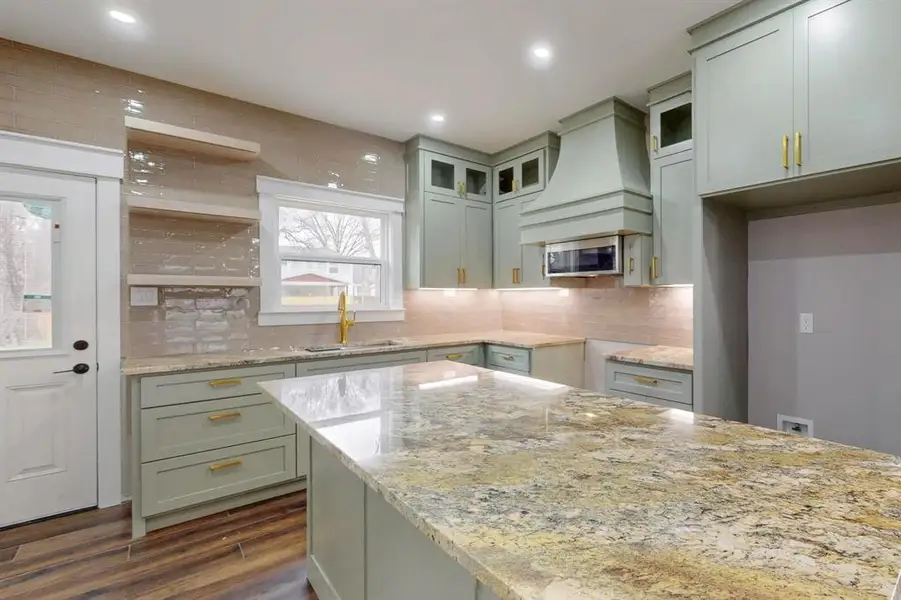 Furnished interior view inside a new home in , Corsicana (Image 7). Furnished interior view inside a new home in , Corsicana (Image 7).