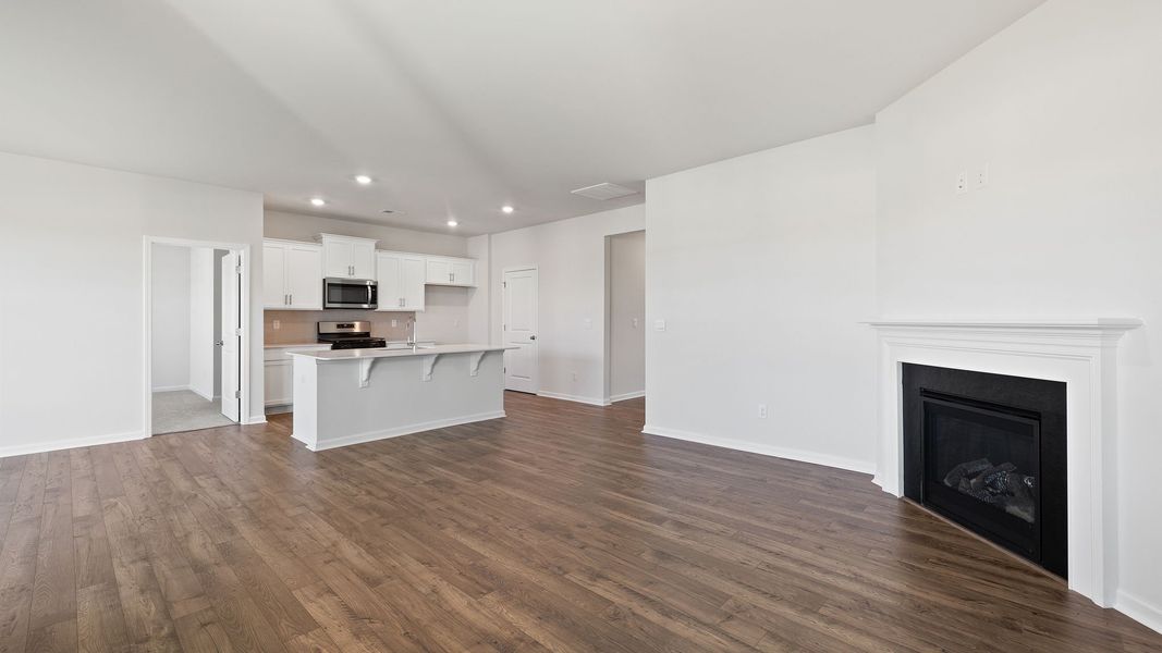 Spacious, unfurnished interior of a new home in Benjamin's Grove, Woodruff (Image 20). Spacious, unfurnished interior of a new home in Benjamin's Grove, Woodruff (Image 20).