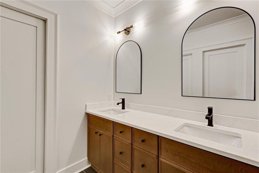 Furnished interior view inside a new home in , Gainesville (Image 11).