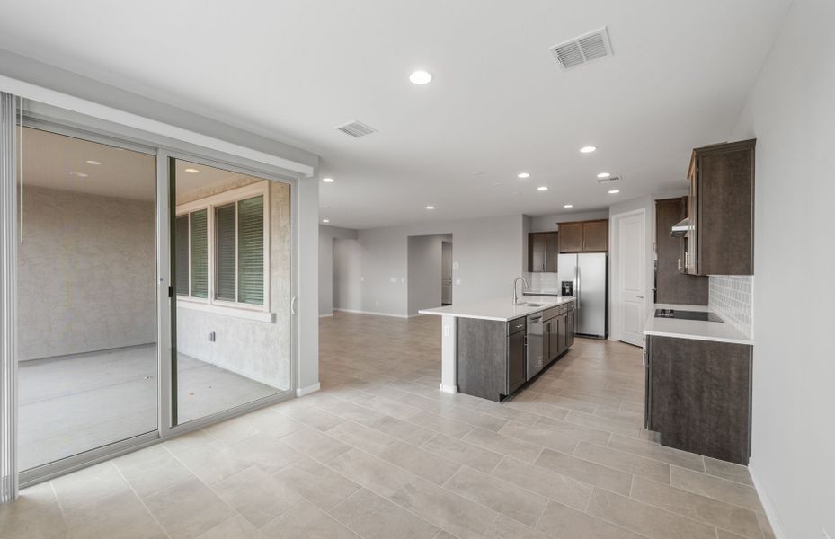 Furnished interior view inside a new home in El Rancho Santa Rosa, Maricopa (Image 6).