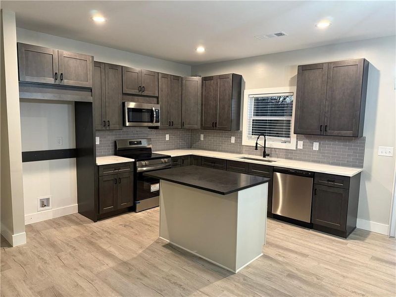 Furnished interior view inside a new home in , Hartwell (Image 3).