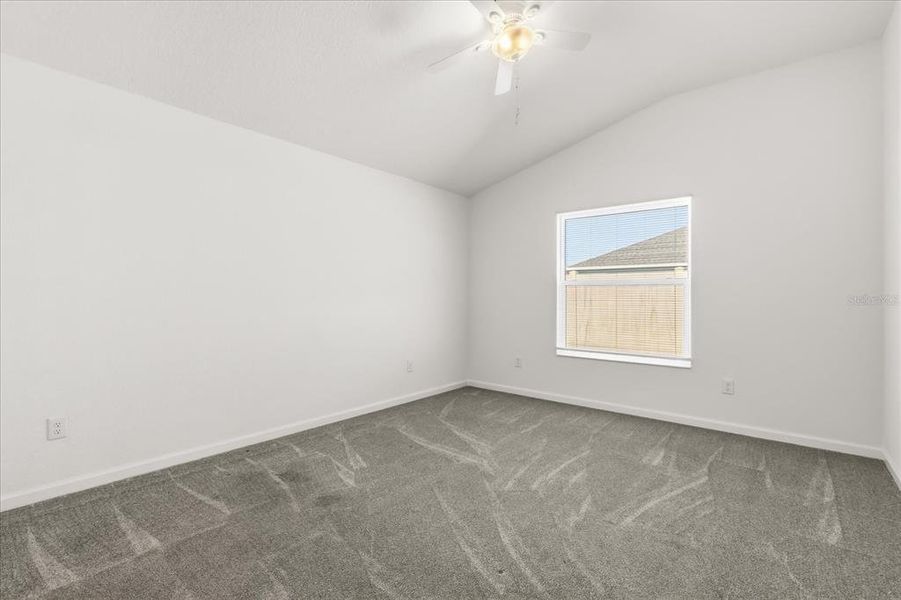 Spacious, unfurnished interior of a new home in , The Villages (Image 29).