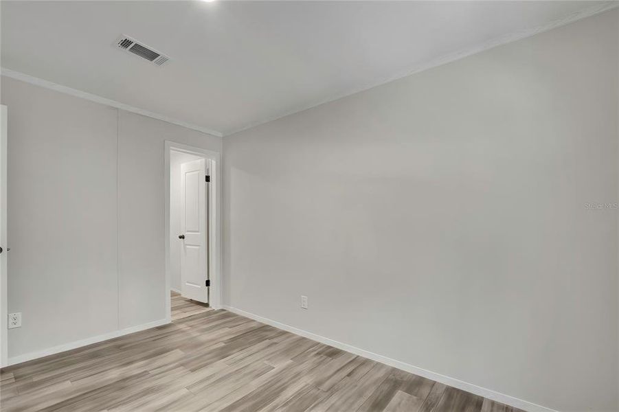 Spacious, unfurnished interior of a new home in , Hernando (Image 21).