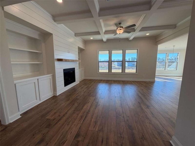 Spacious, unfurnished interior of a new home in , Jefferson (Image 14).