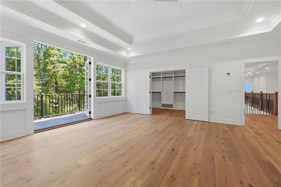 Spacious, unfurnished interior of a new home in , Bethlehem (Image 79).