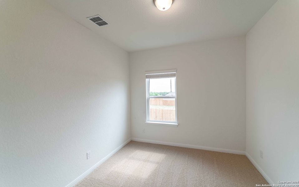 Spacious, unfurnished interior of a new home in Cloud Country, New Braunfels (Image 11). Spacious, unfurnished interior of a new home in Cloud Country, New Braunfels (Image 11).