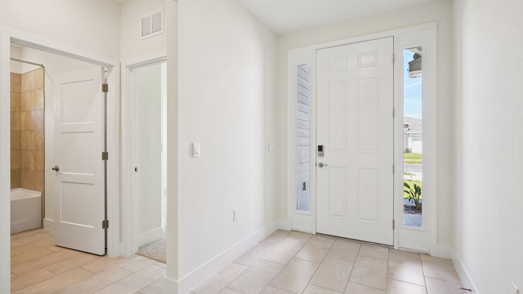 Representative unfurnished interior of a home built from the Destin by D.R. Horton in Buchanan Trails, Newberry (Image 16).
