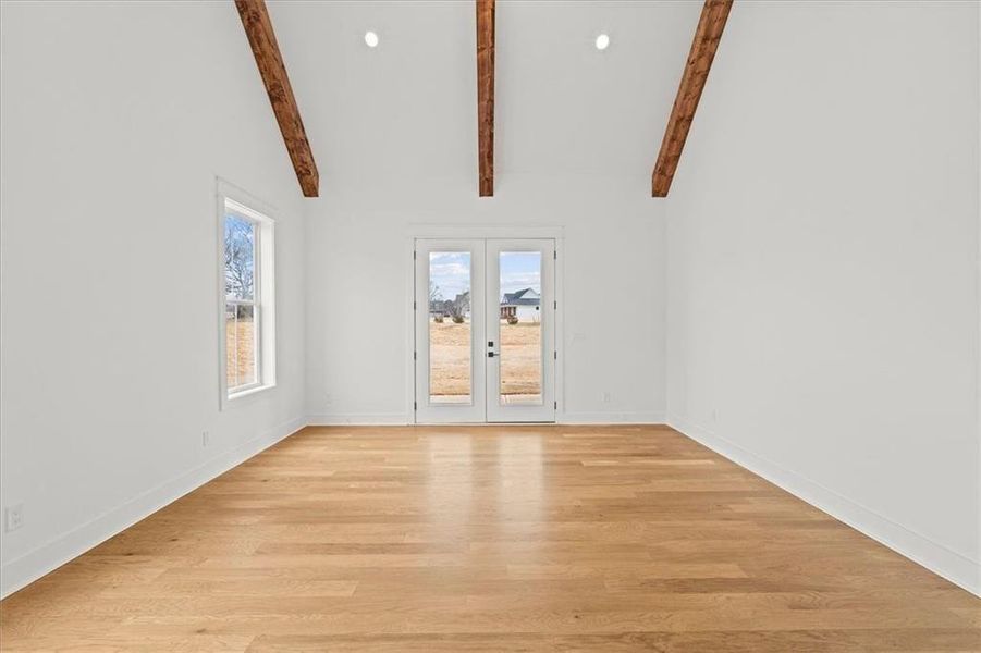 Spacious, unfurnished interior of a new home in , Carrollton (Image 23).