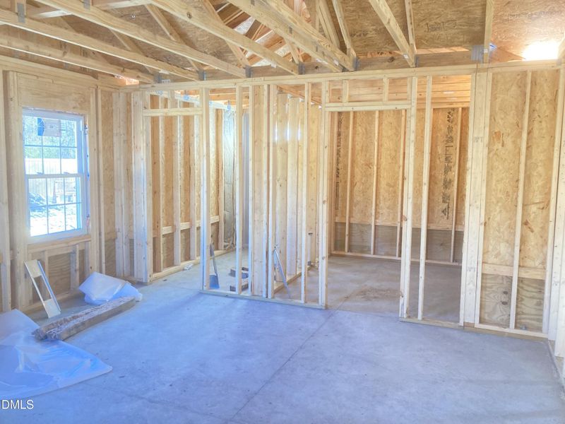 752 inside Master view_IMG_5099