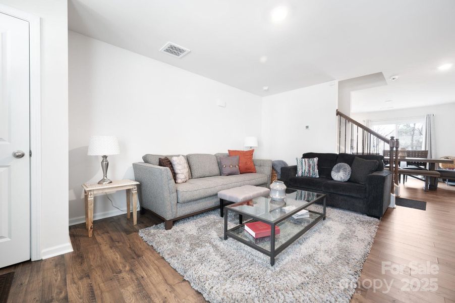 Spacious Living Room Spacious Living Room