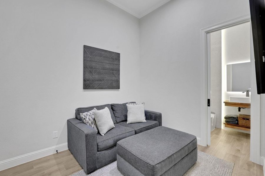 As soon as you walk inside the guest house/ casita you’ll find this living area, access to a full bathroom and a bedroom with walk in closet